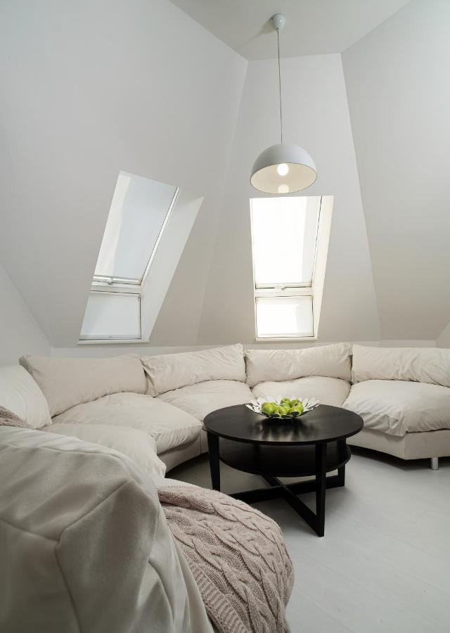 White Attic Apartment Odessa Exterior foto